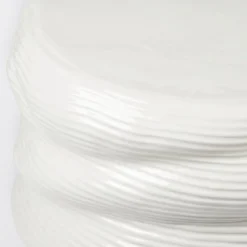 Broste Copenhagen Earthernware Tisch