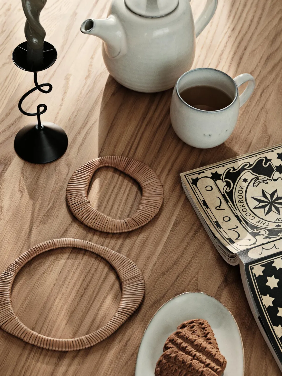 Broste Copenhagen Nordic Sand Teekannen