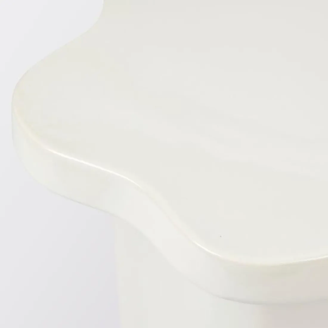 Broste Copenhagen Sonja Tisch