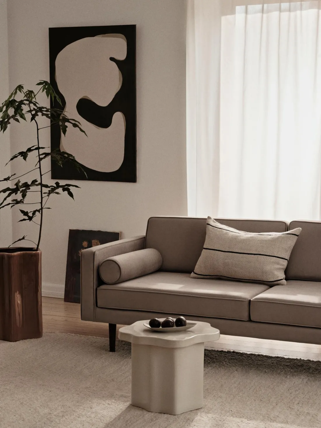 Broste Copenhagen Sonja Tisch